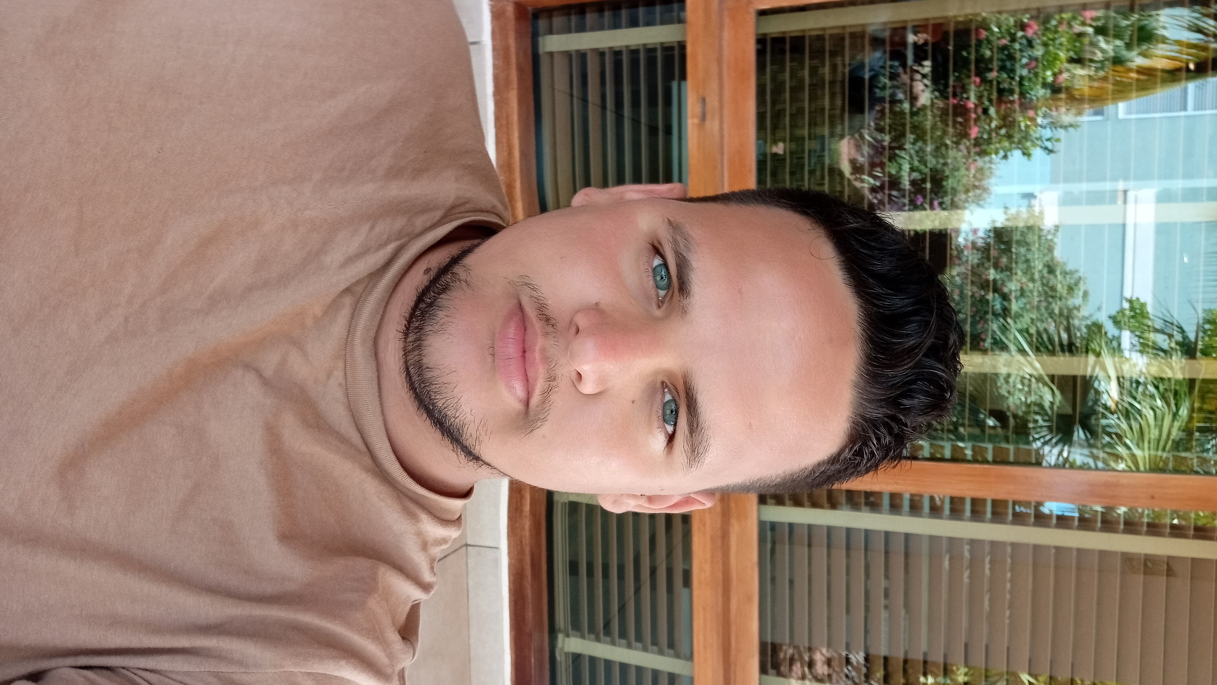 Candidate Image
